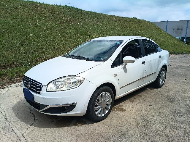 FIAT LINEA ESSENCE 1.8 2014/2015